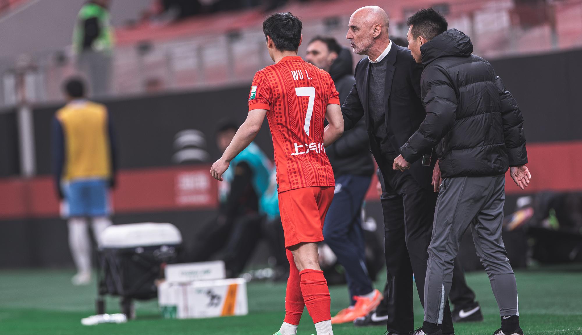 开云体育官方-武磊的进球,不只带来3分,更让海港找回冠军队的自信